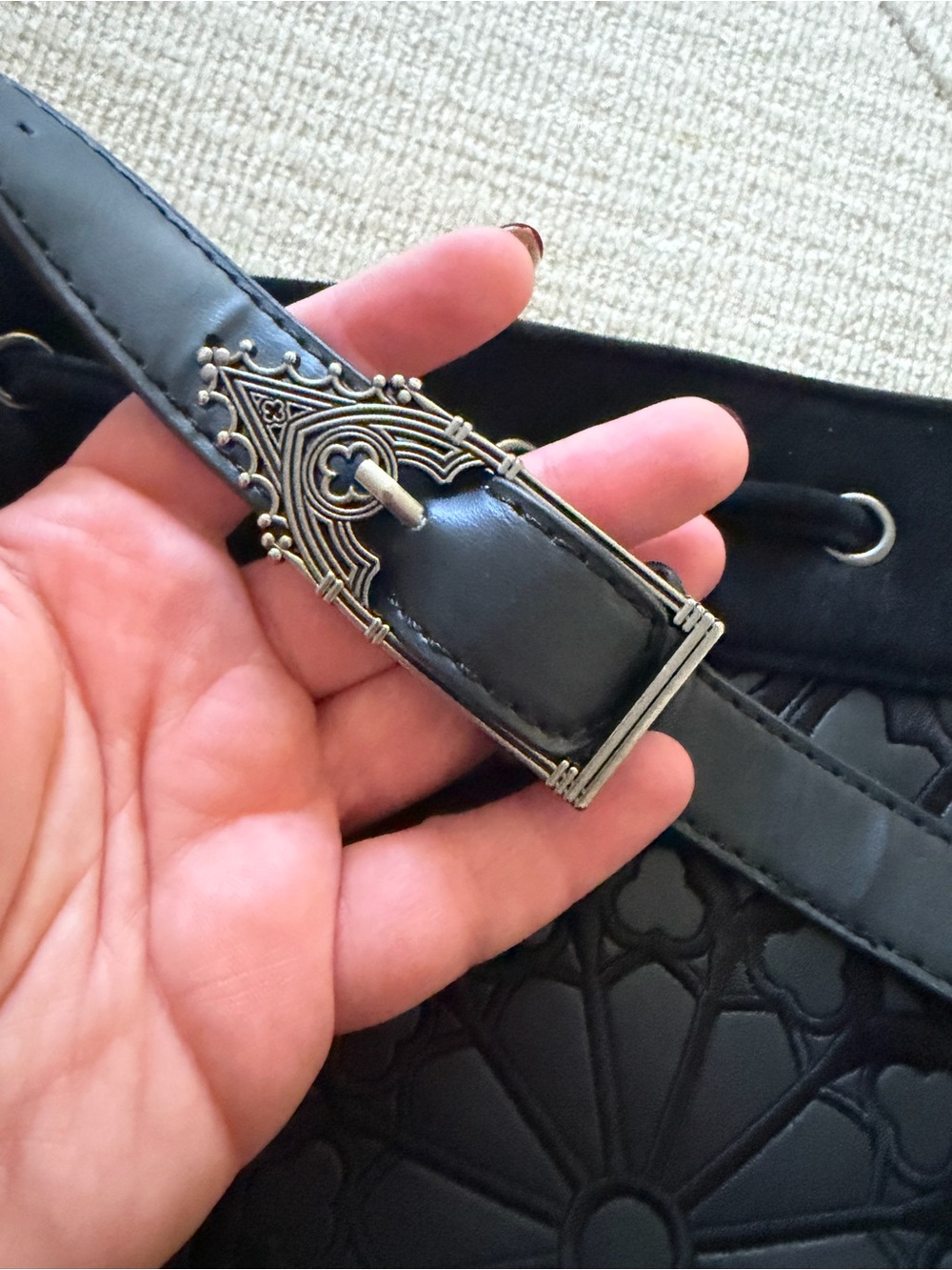 Restyle Sanctum Bucket bag - Picture 6 of 9
